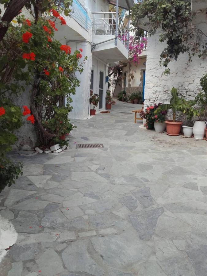Pericles Traditional Cretan *